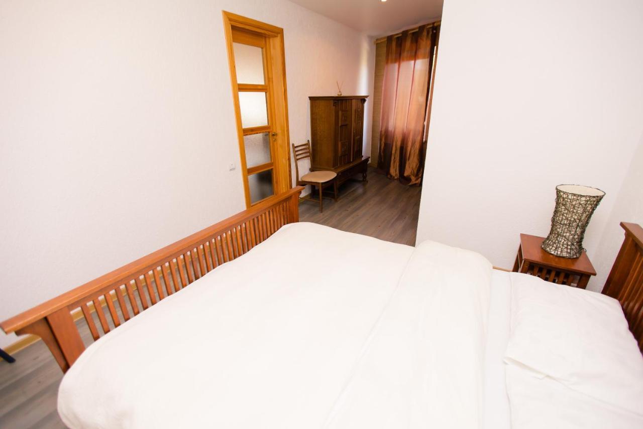 Old Town Apartments Алитус Экстерьер фото
